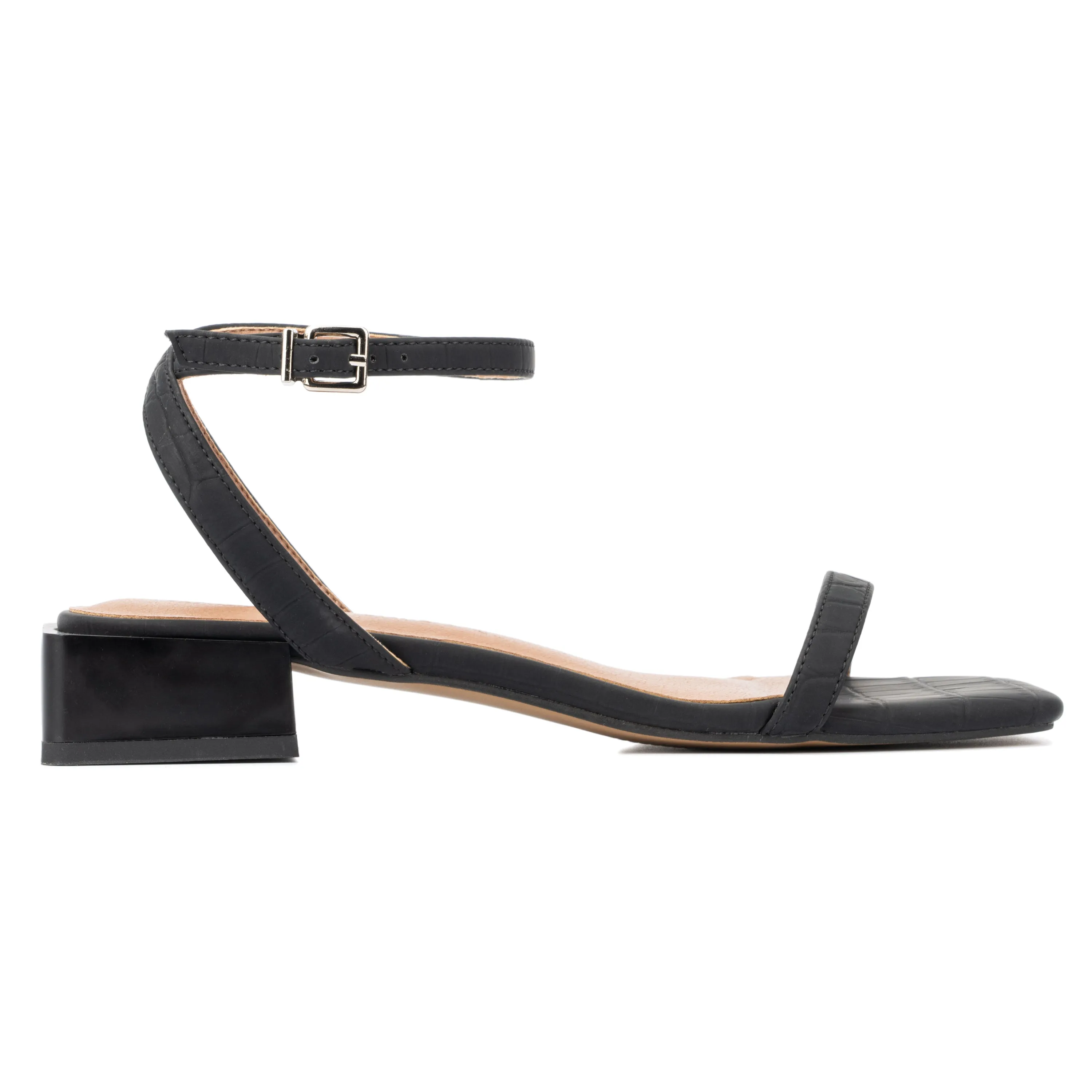 April Flat Sandal