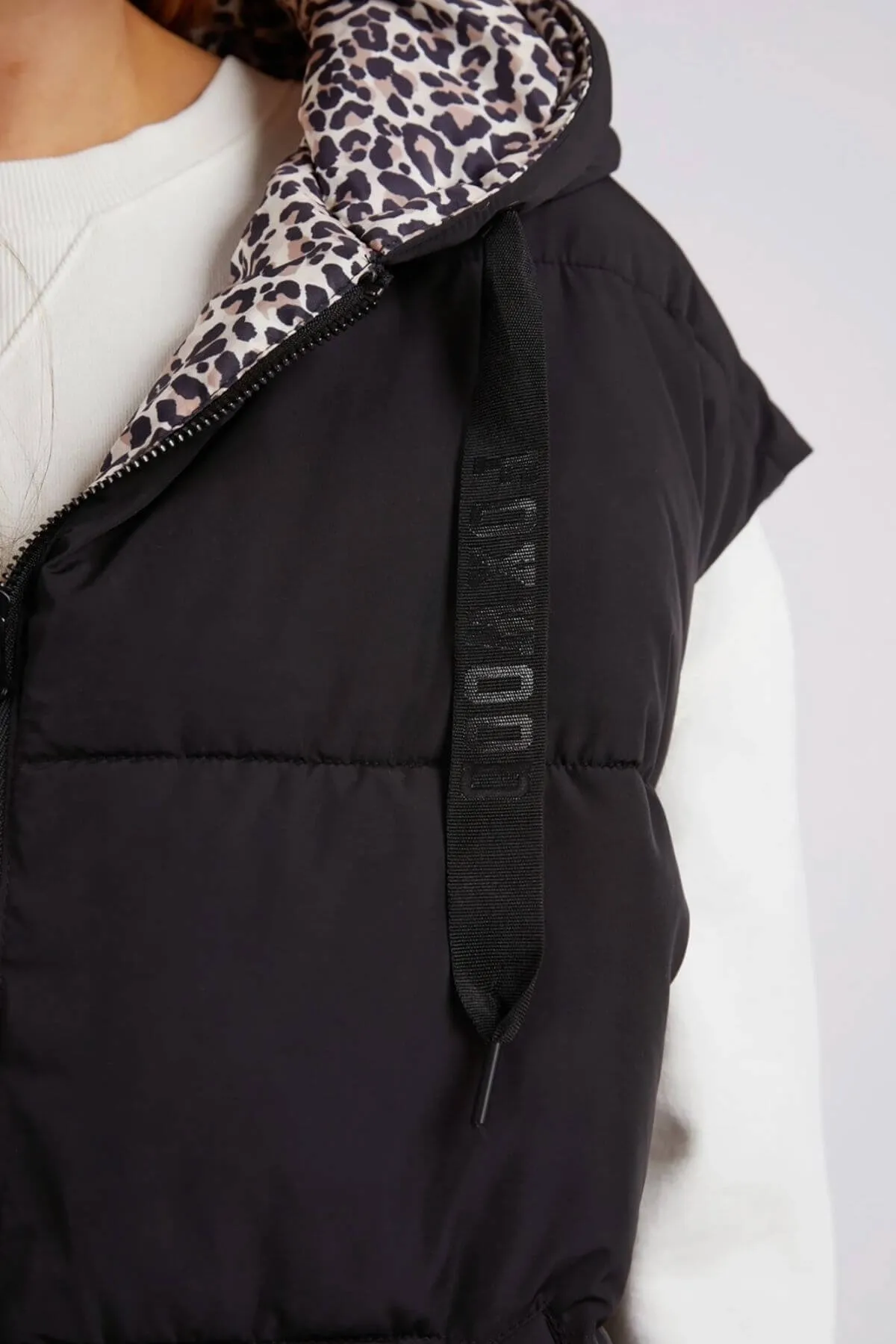 Foxwood Sports Leopard Vest