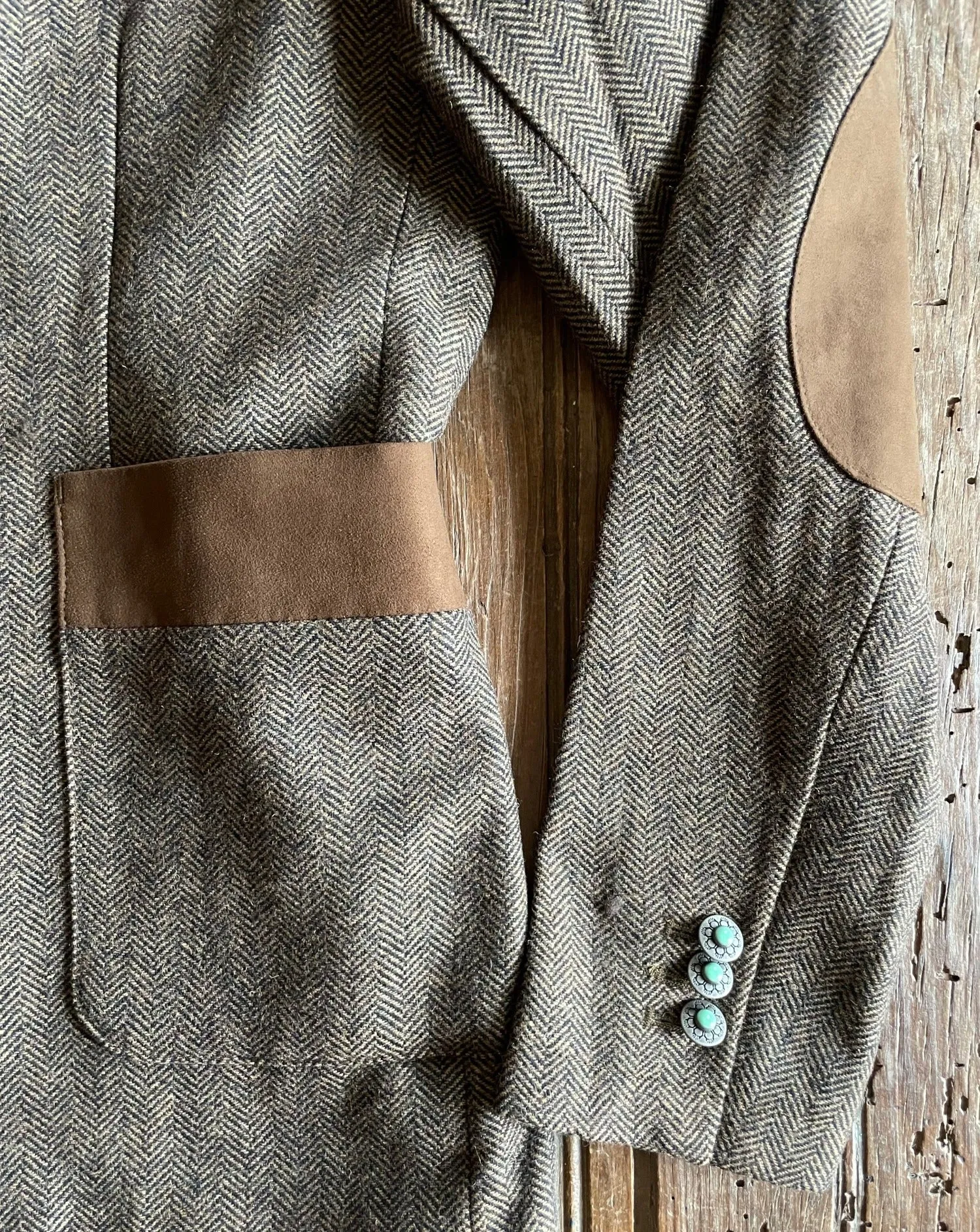Katmai Blazer (Tan Herringbone)