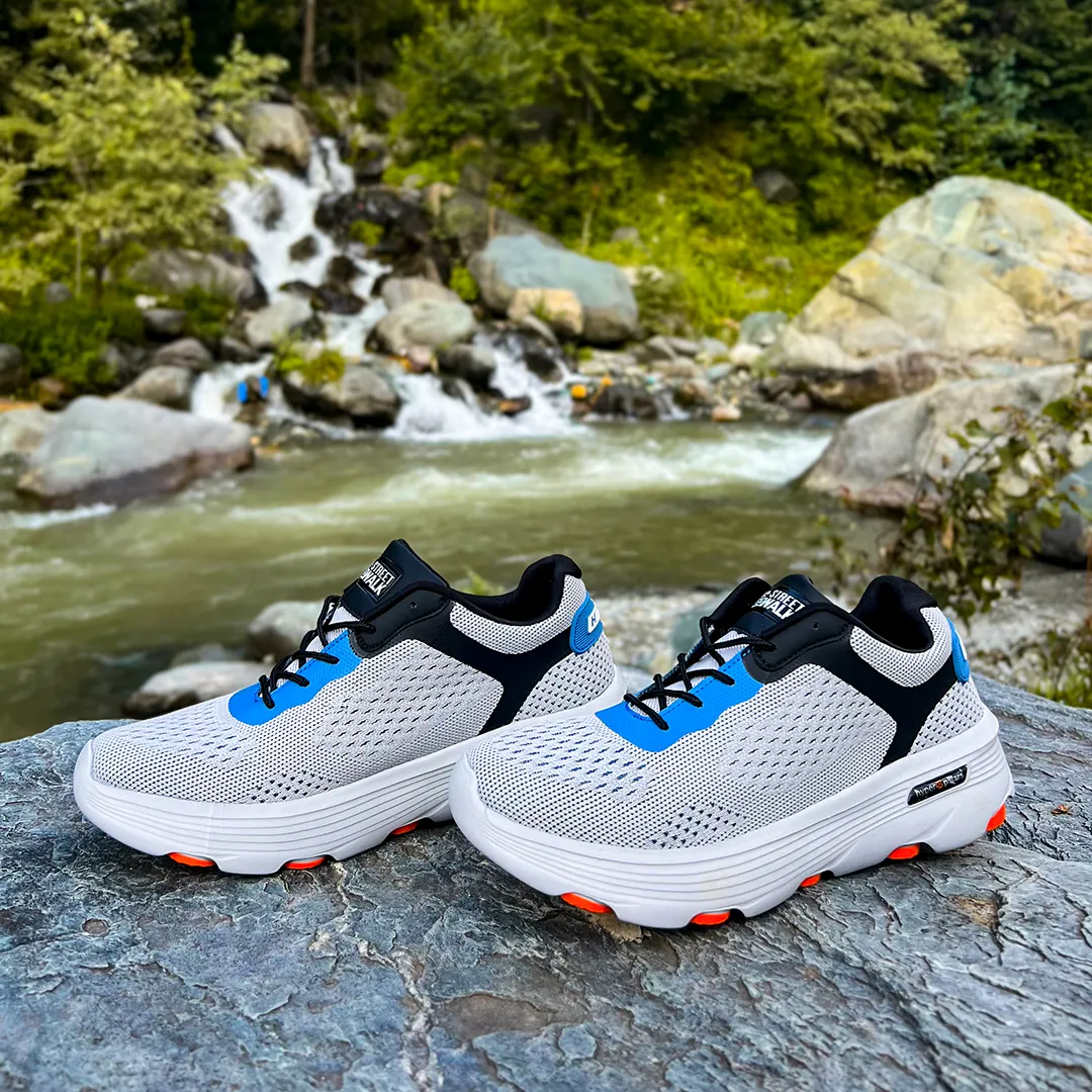 LACE UP COMFORT TRAINER