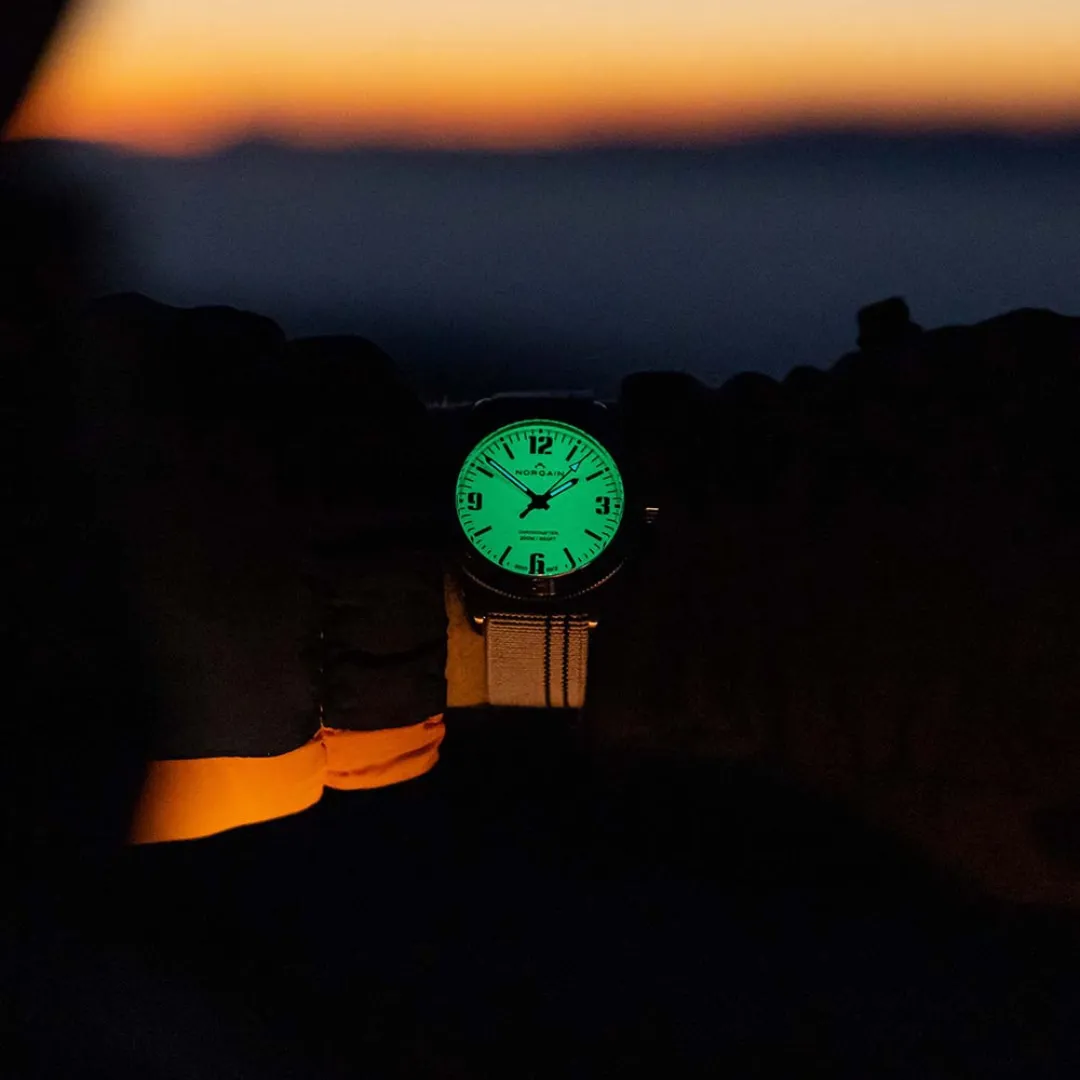 NEVEREST NIGHT SIGHT