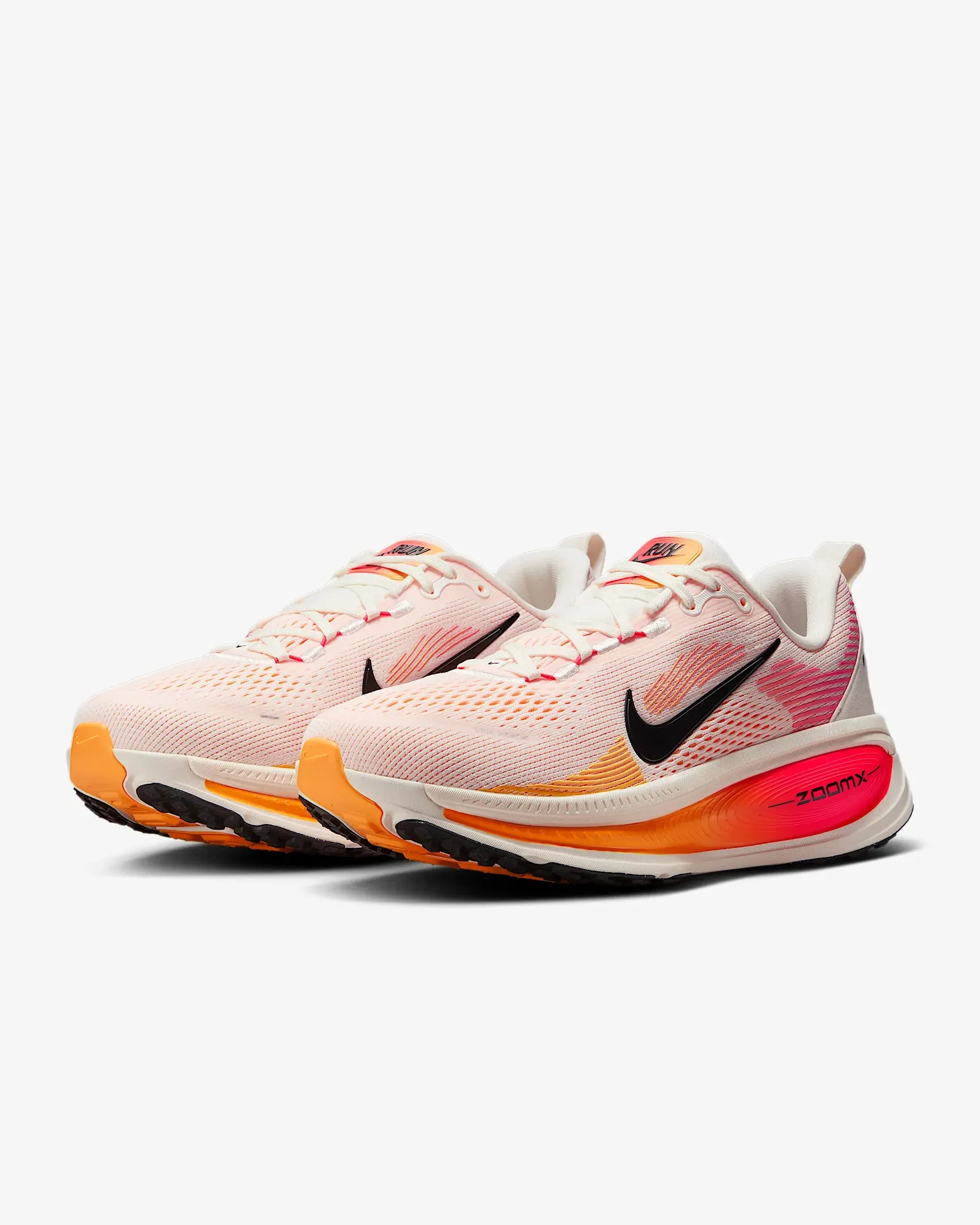 Nike Vomero 18 Shoes (Women's)