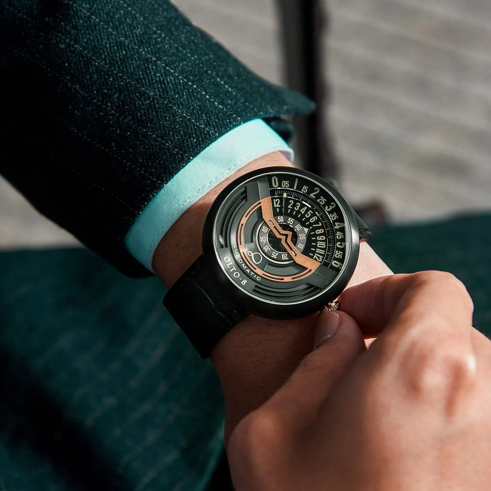 OLTO-8 INFINITY-I RPM-Style Automatic Gold Black