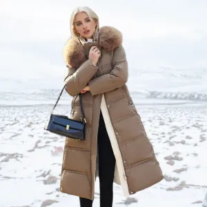 Poppy™ | Luxurious winter parka with fur hood