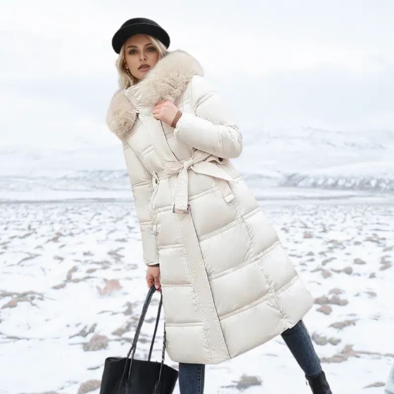 Poppy™ | Luxurious winter parka with fur hood