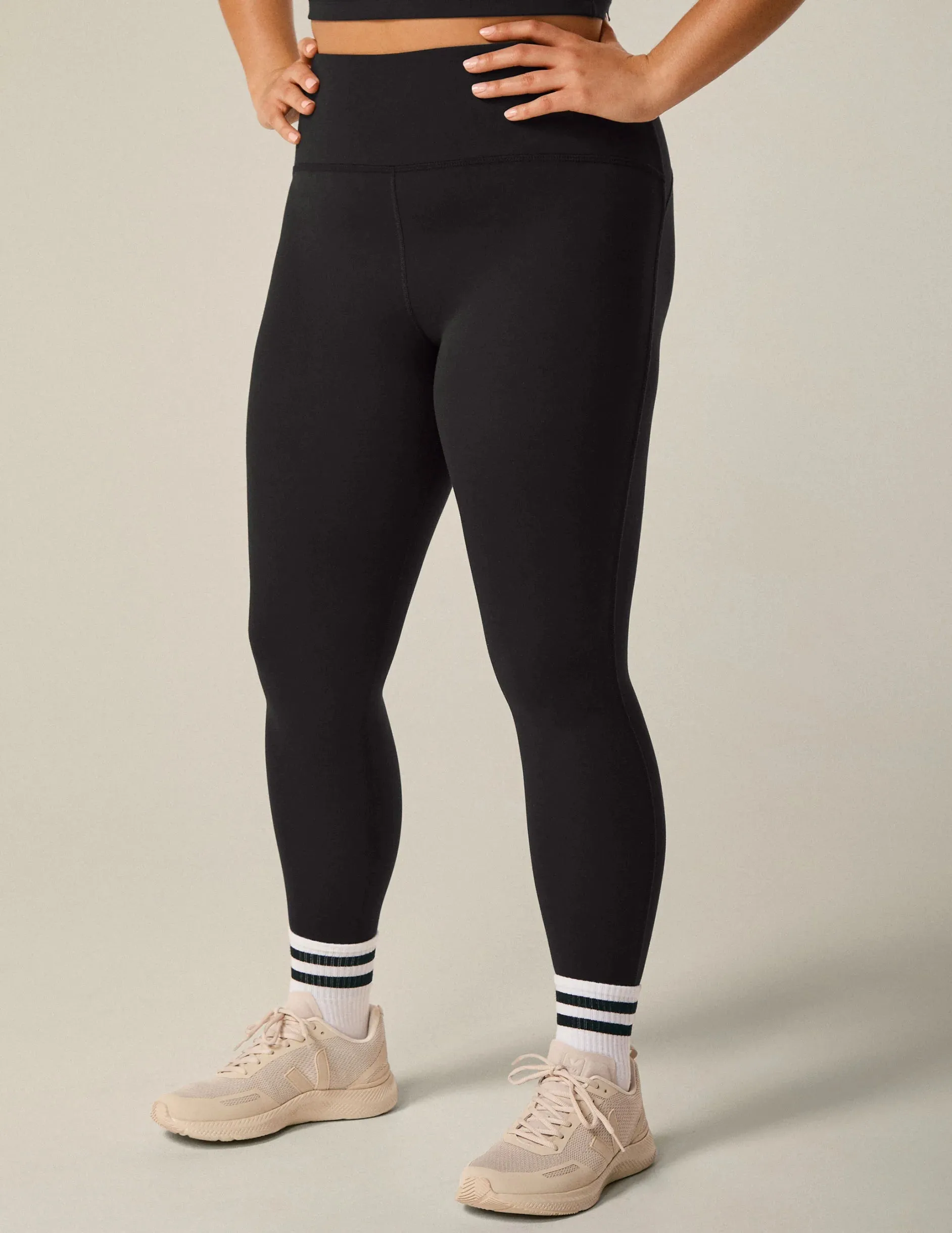 POWERBEYOND™ Strive Midi Legging