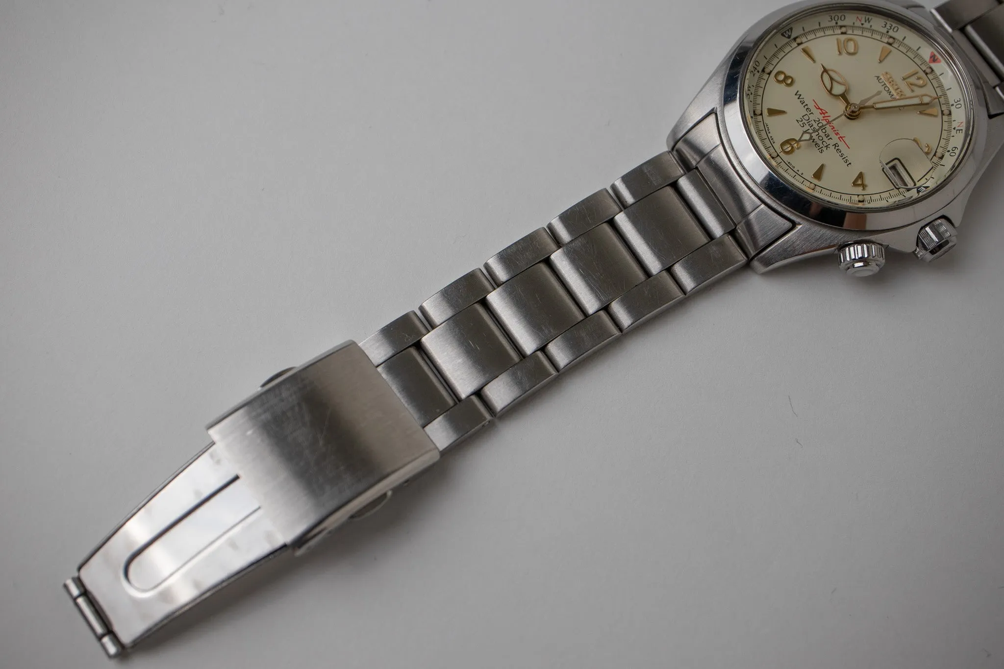 Seiko Alpinist 4S15-6000 ‘Red Alpinist’
