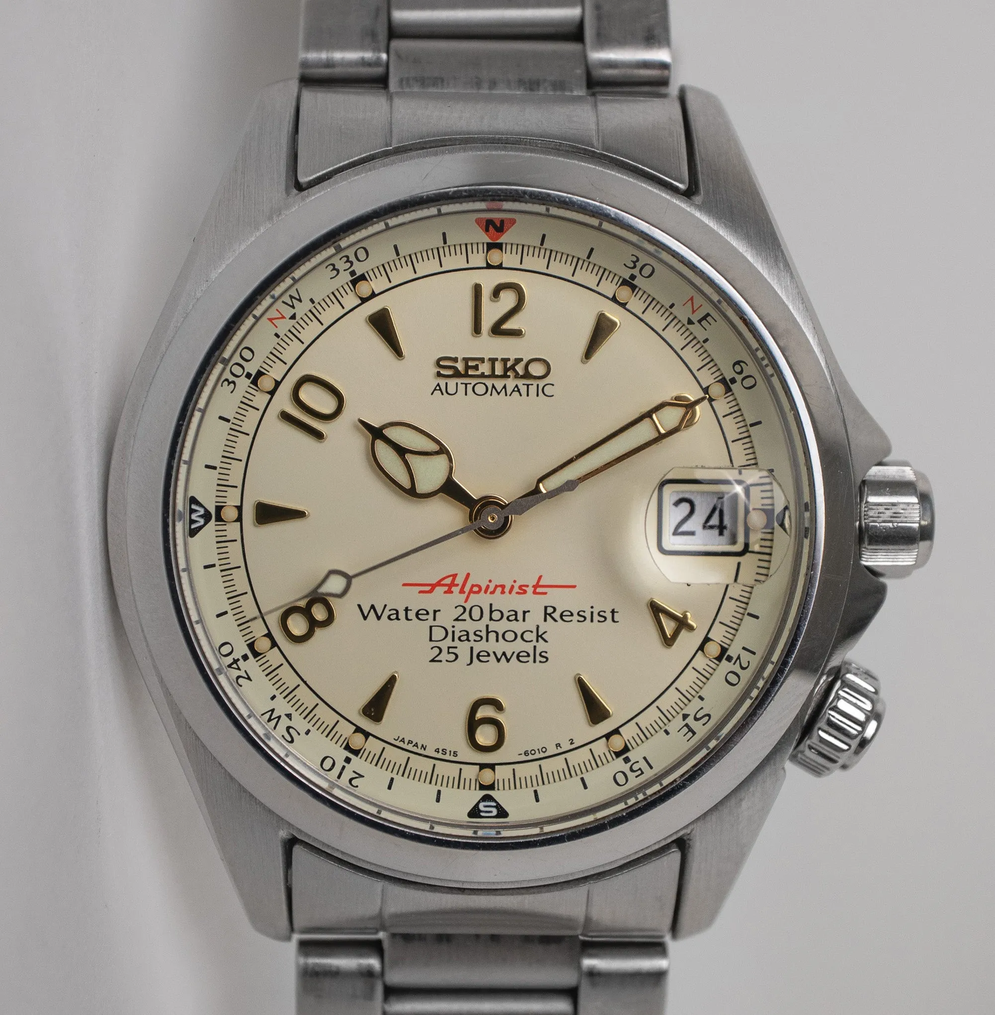 Seiko Alpinist 4S15-6000 ‘Red Alpinist’