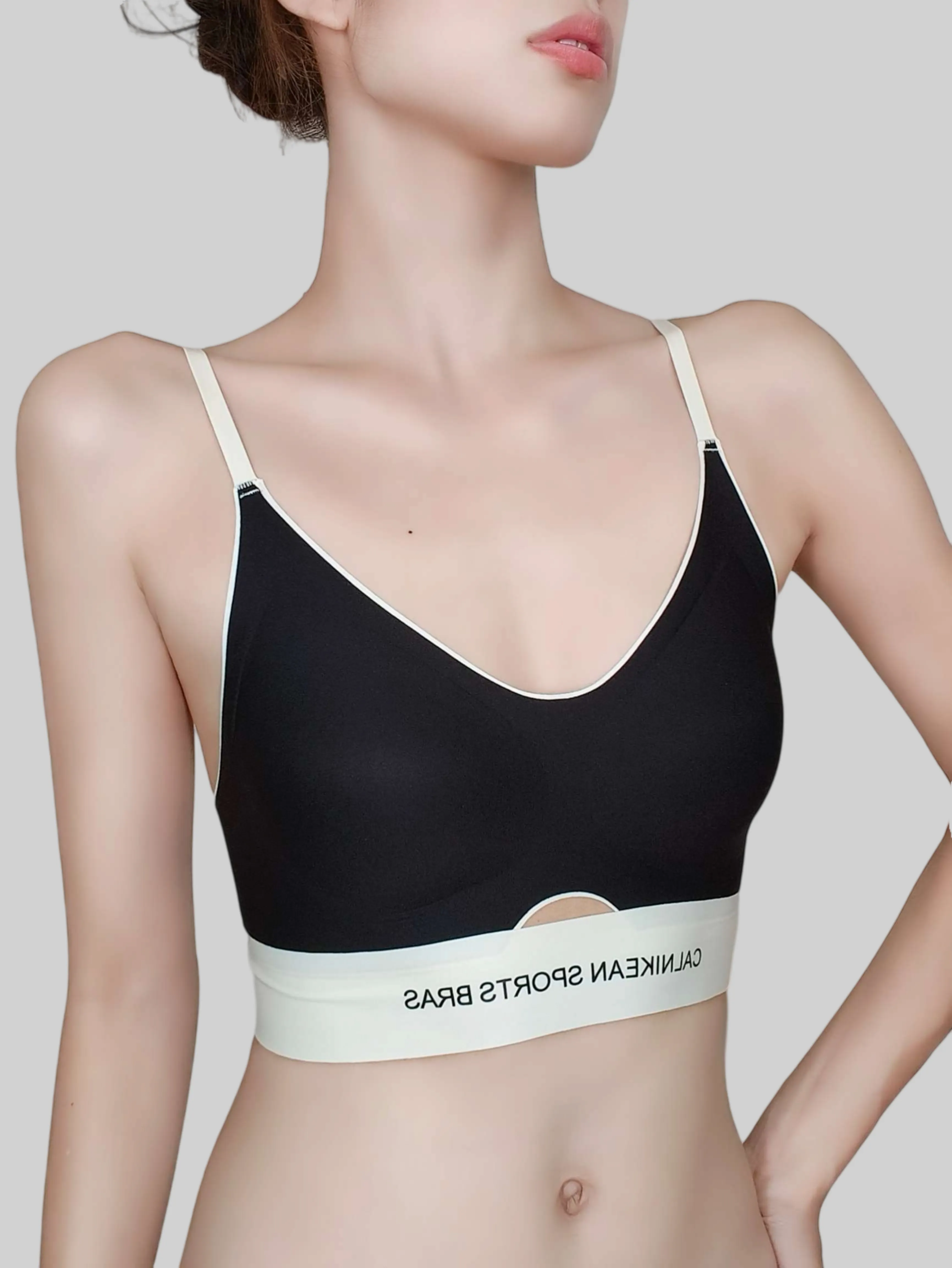 Silky Smooth, Seamless Lifting Bra with Milk-Silk Texture