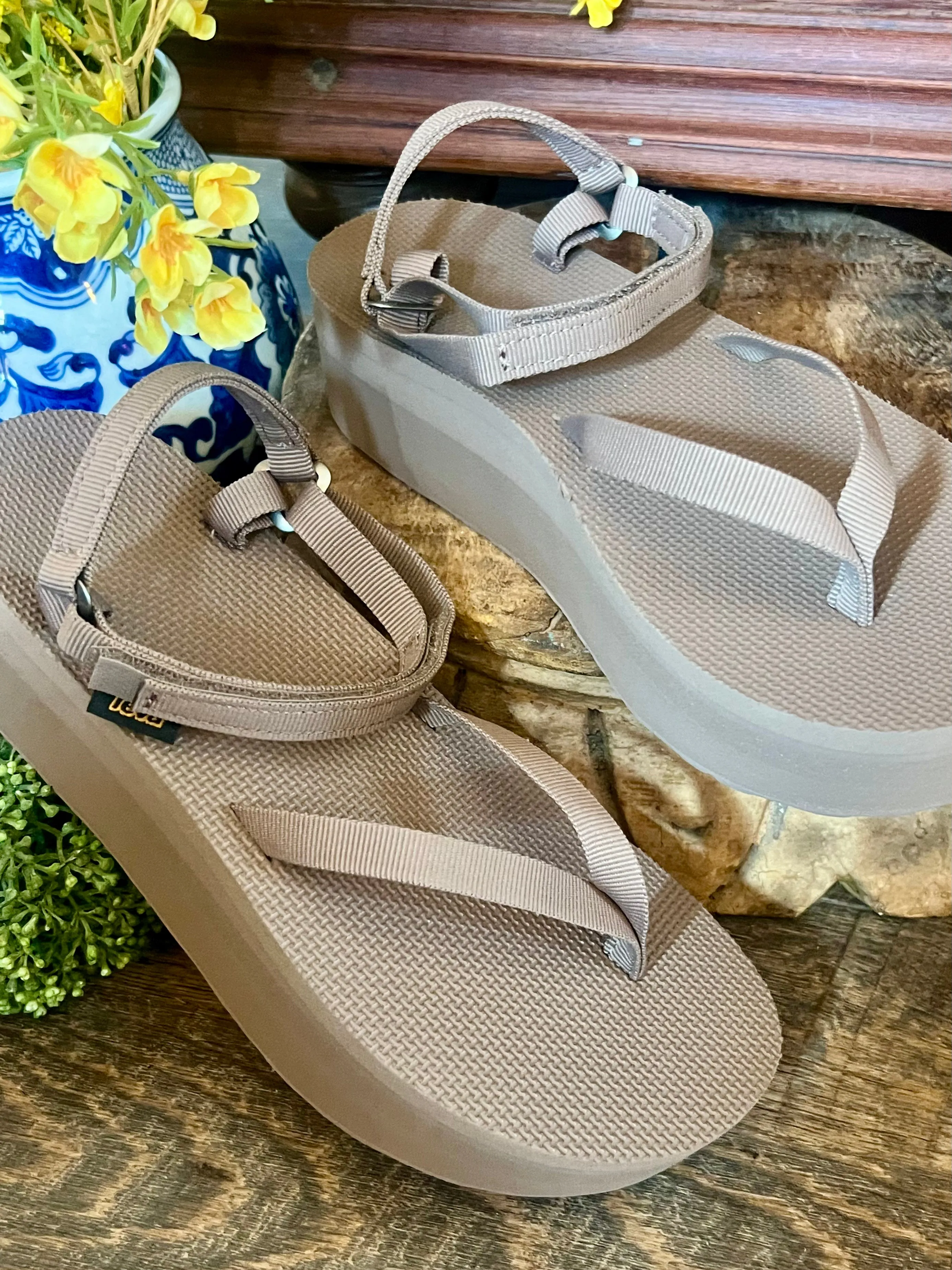 Teva-Flatform Sandal Slim