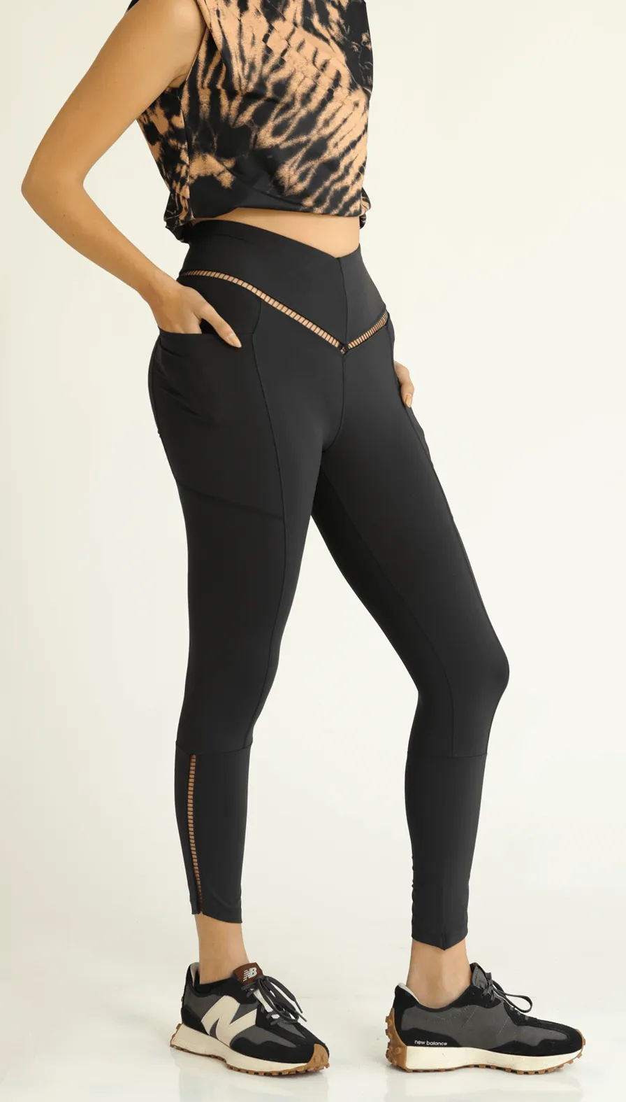V LONG LEGGINGS BLACK
