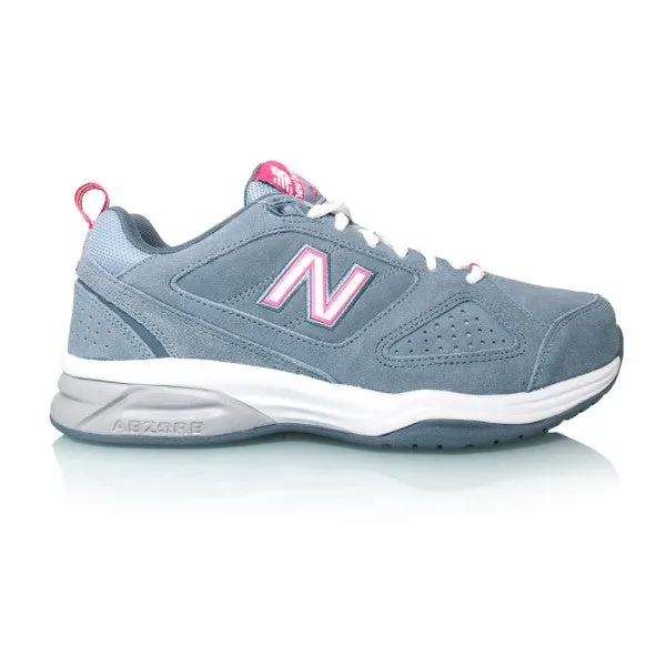 Women's New Balance 624 4 (D) Wide